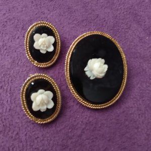 🎬Vintage🎬Black Glass Rose Cameo Brooch&Earrings